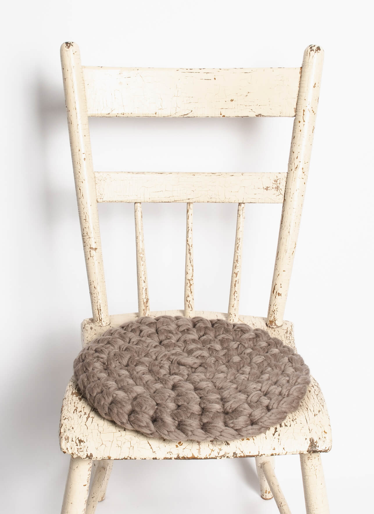 https://eadn-wc05-196424.nxedge.io/wp-content/uploads/2020/08/P_DaytonChaircushion_1.jpg